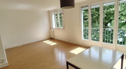 Apartment 3 rooms of 67 m² in Nantes (44000)