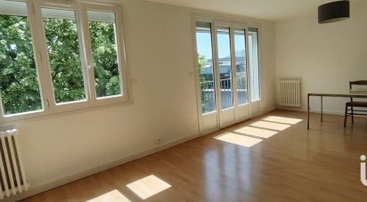 Apartment 3 rooms of 67 m² in Nantes (44000)