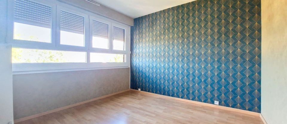 Apartment 3 rooms of 64 m² in Charleville-Mézières (08000)