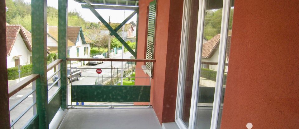 Apartment 3 rooms of 67 m² in Boucau (64340)