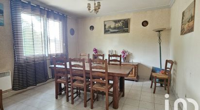 Traditional house 6 rooms of 137 m² in Pons (17800)