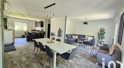 Maison 4 pièces de 94 m² à Cognac (16100)