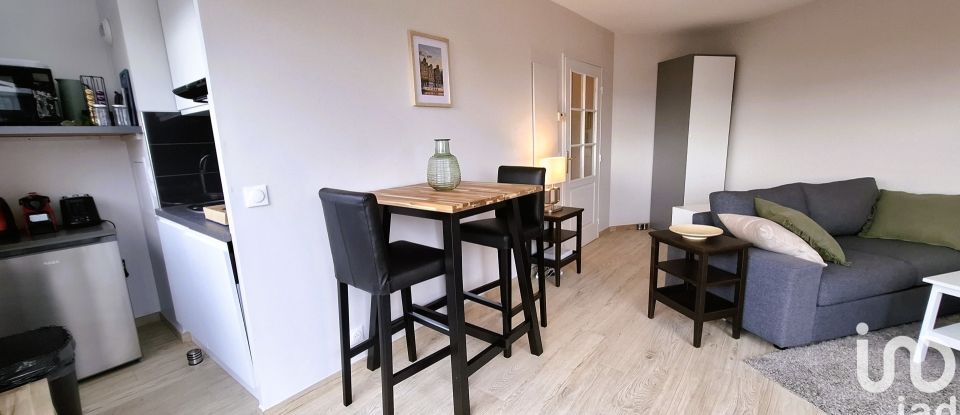 Studio 1 pièce de 28 m² à Courbevoie (92400)