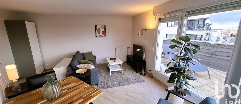 Studio 1 pièce de 28 m² à Courbevoie (92400)