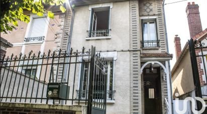 Maison de ville 6 pièces de 124 m² à Bonnières-sur-Seine (78270)