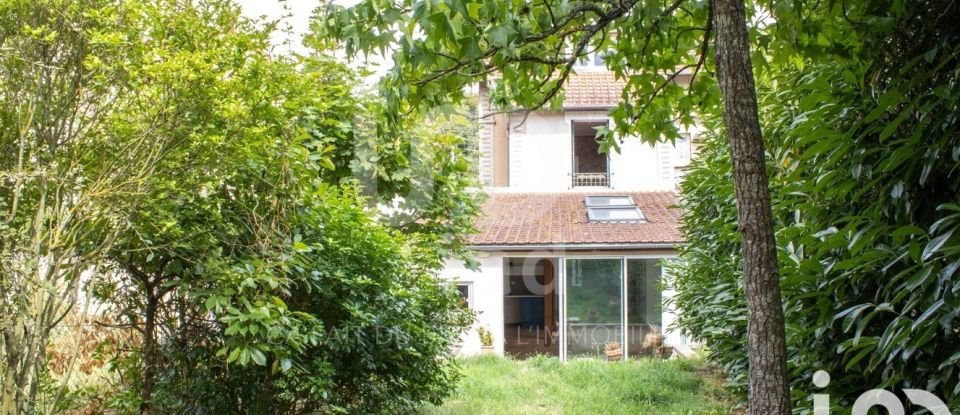 Maison de ville 6 pièces de 124 m² à Bonnières-sur-Seine (78270)