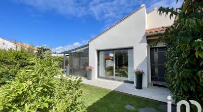 Pavillon 4 pièces de 121 m² à Saint-Hilaire-de-Riez (85270)