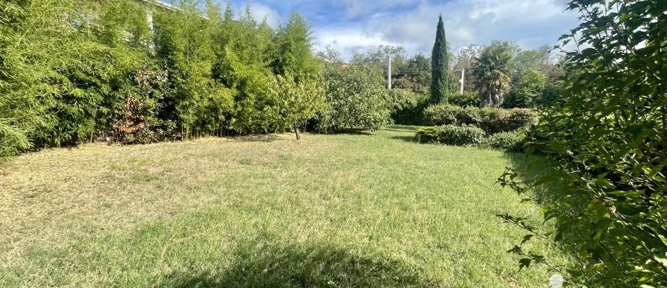 Maison traditionnelle 6 pièces de 134 m² à Roussillon (38150)