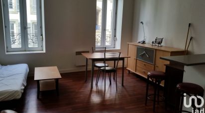 Apartment 1 room of 26 m² in Brest (29200)