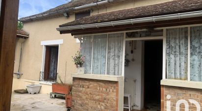 Village house 3 rooms of 80 m² in Salins (77148)