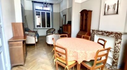 House 5 rooms of 122 m² in Roubaix (59100)