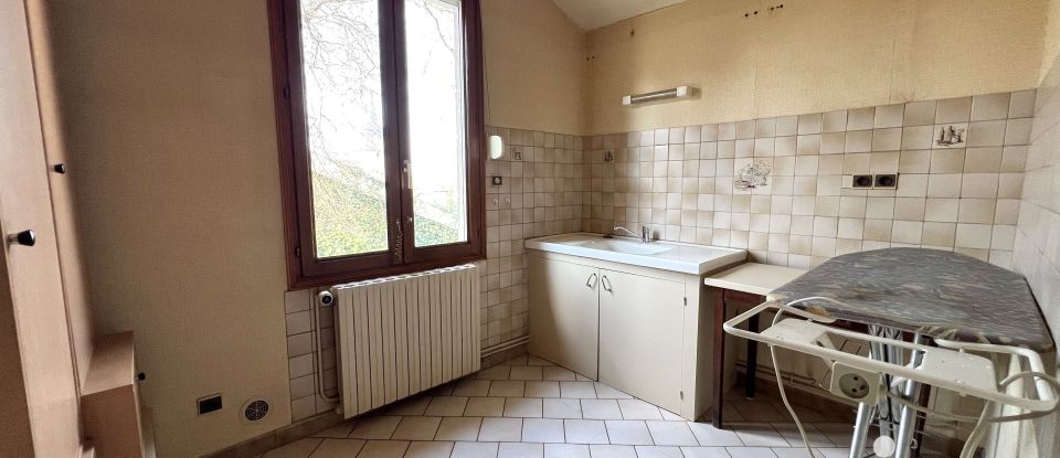 Traditional house 7 rooms of 166 m² in Sermaize-les-Bains (51250)