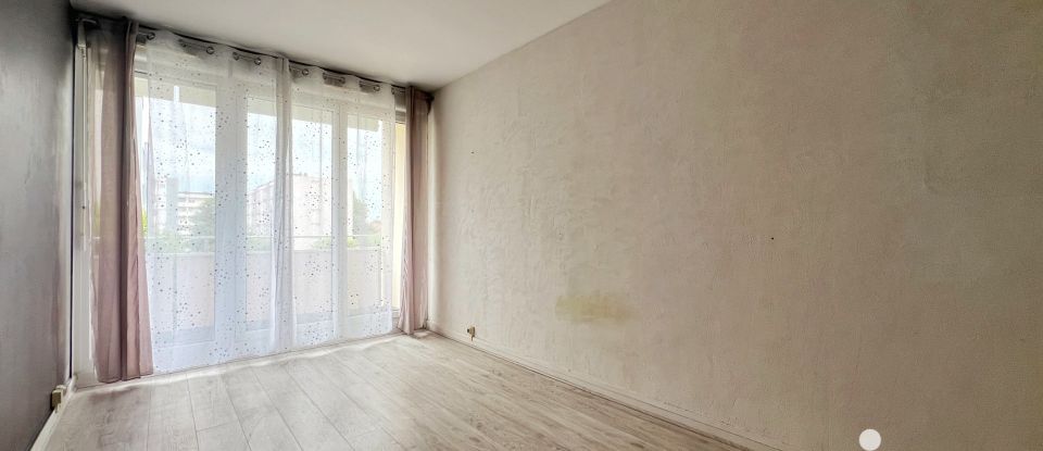 Appartement 4 pièces de 72 m² à Reims (51100)