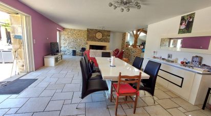 Longere 4 rooms of 118 m² in Lanouaille (24270)