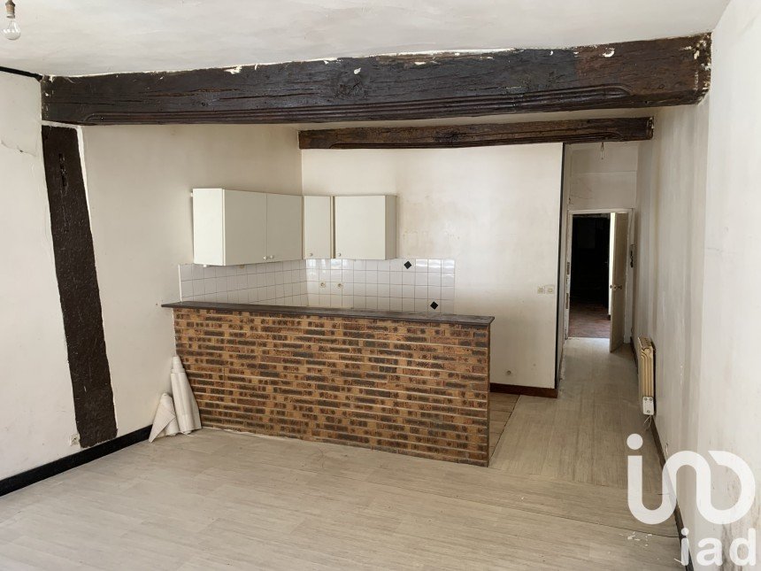 Apartment 2 rooms of 48 m² in Provins (77160)