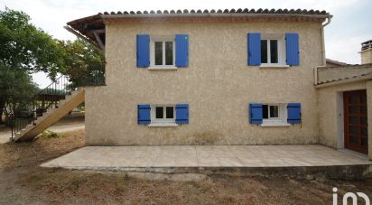 Maison 8 pièces de 160 m² à Mollans-sur-Ouvèze (26170)