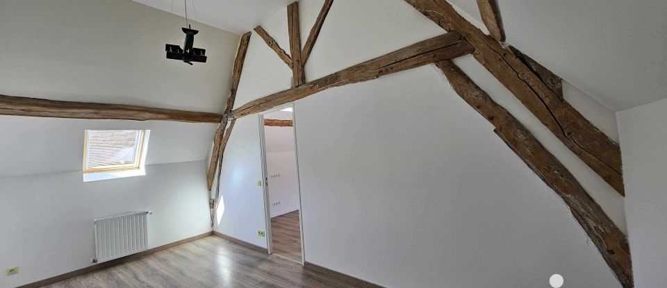 Longère 5 pièces de 140 m² à Gallardon (28320)