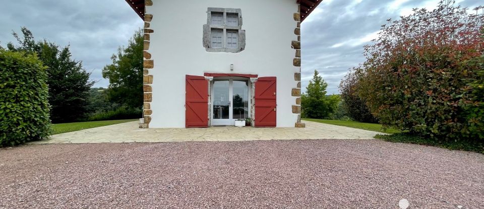 Domaine 14 pièces de 580 m² à La Bastide-Clairence (64240)