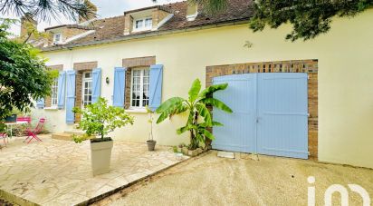 Country house 5 rooms of 117 m² in Saint-Valérien (89150)