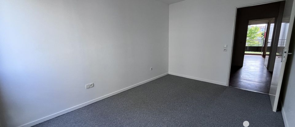 Appartement 3 pièces de 67 m² à Aubervilliers (93300)