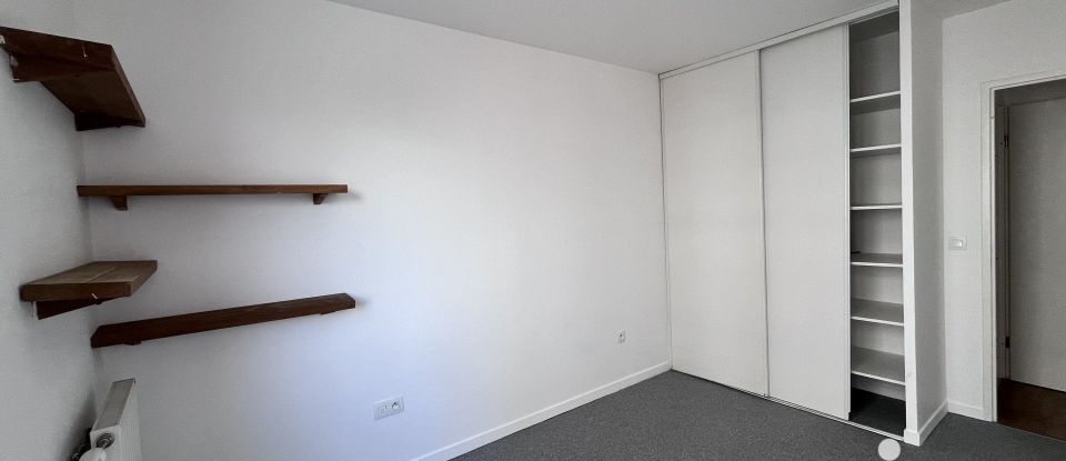 Appartement 3 pièces de 67 m² à Aubervilliers (93300)