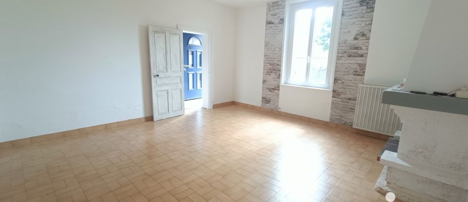 Longere 6 rooms of 113 m² in Morand (37110)