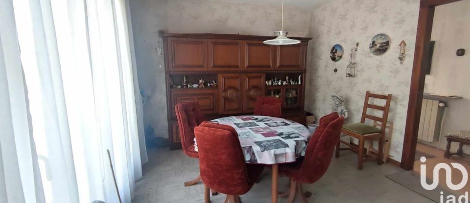 Traditional house 5 rooms of 80 m² in Séry-Magneval (60800)