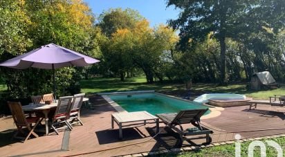 Longere 13 rooms of 335 m² in Jouy (89150)