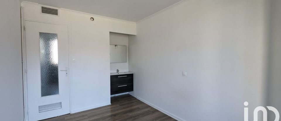 Apartment 4 rooms of 82 m² in Grenoble (38100)