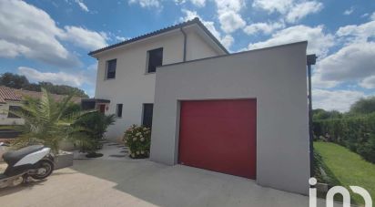 Maison traditionnelle 4 pièces de 123 m² à Saint-Hilaire (31410)