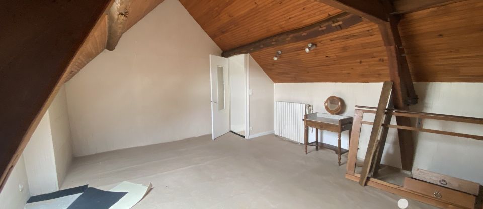 Village house 4 rooms of 107 m² in Le Meux (60880)