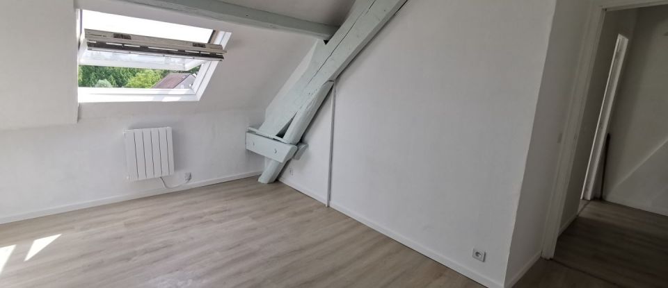 Apartment 3 rooms of 56 m² in Lizy-sur-Ourcq (77440)