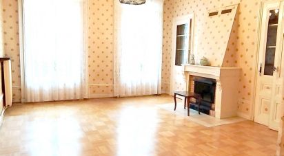 Appartement 4 pièces de 93 m² à Saint-Étienne (42000)