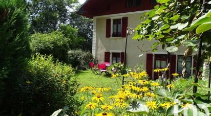 Village house 8 rooms of 196 m² in Chamoux-sur-Gelon (73390)