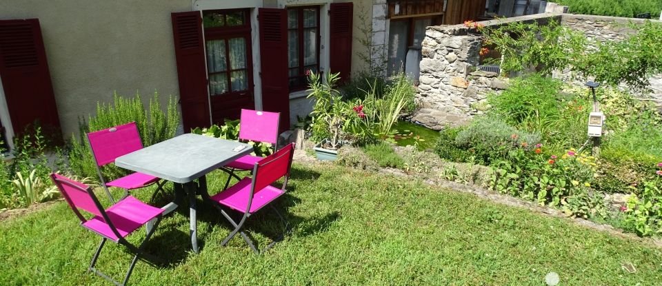 Maison de village 8 pièces de 196 m² à Chamoux-sur-Gelon (73390)