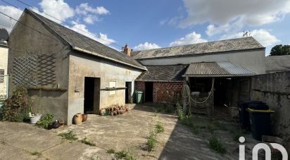 Maison de ville 5 pièces de 87 m² à Bazoches-les-Gallerandes (45480)