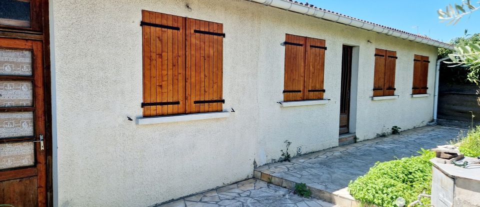 House 5 rooms of 112 m² in Castelsarrasin (82100)