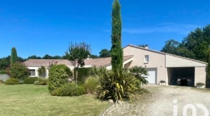 Traditional house 8 rooms of 197 m² in Breuillet (17920)