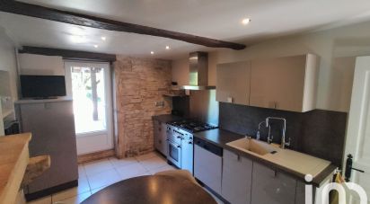 House 6 rooms of 186 m² in Saint-Alban-de-Roche (38080)