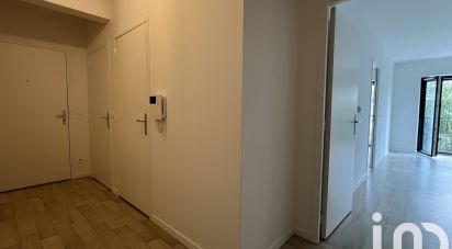 Appartement 3 pièces de 62 m² à Ivry-sur-Seine (94200)