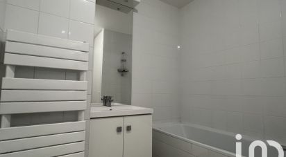 Appartement 3 pièces de 62 m² à Ivry-sur-Seine (94200)