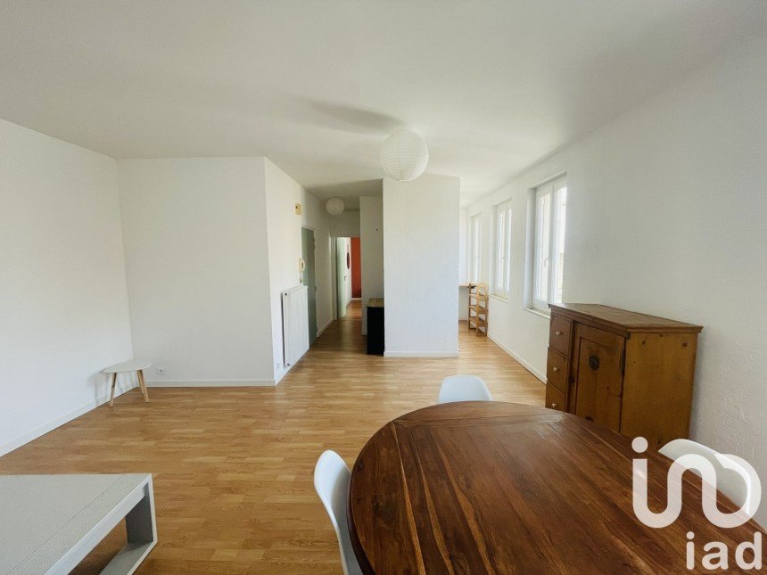 Apartment 2 rooms of 48 m² in Albi (81000)