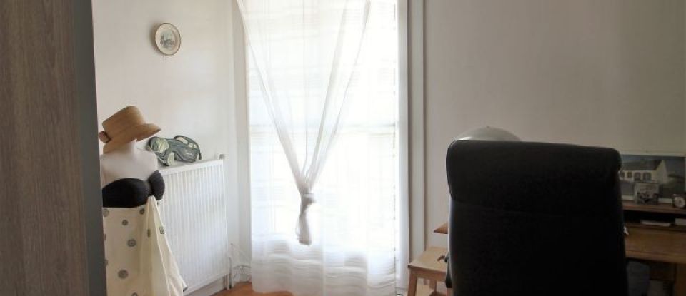 House 5 rooms of 93 m² in Boussy-Saint-Antoine (91800)