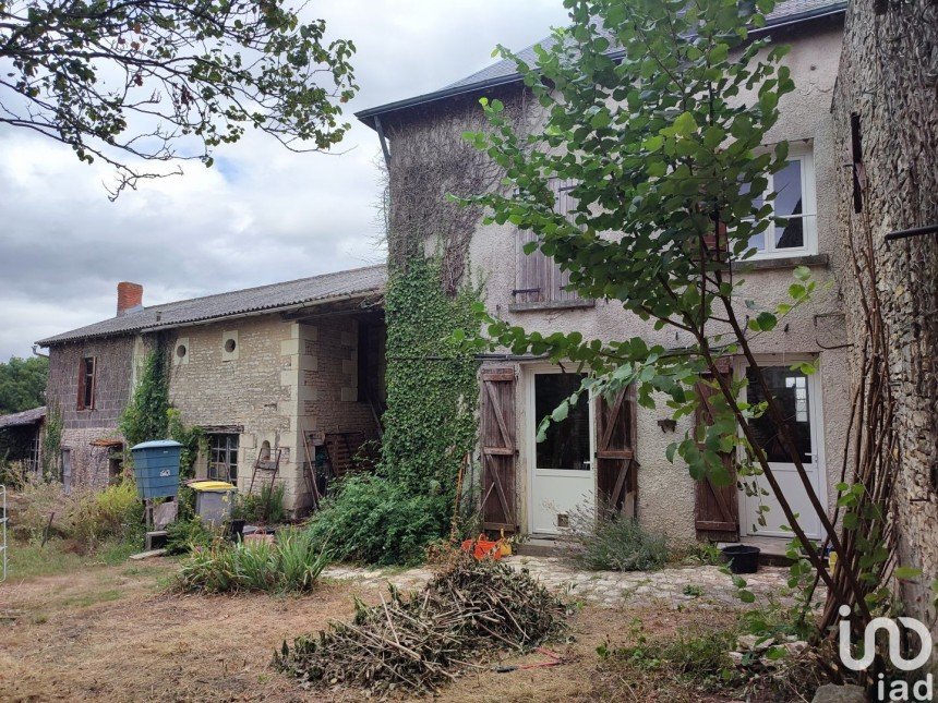 House 8 rooms of 263 m² in Loudun (86200)