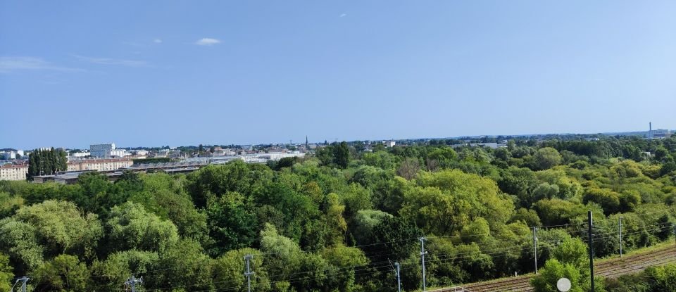 Appartement 3 pièces de 65 m² à Nantes (44000)