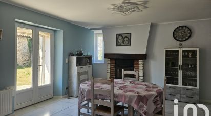 House 6 rooms of 167 m² in La Faye (16700)