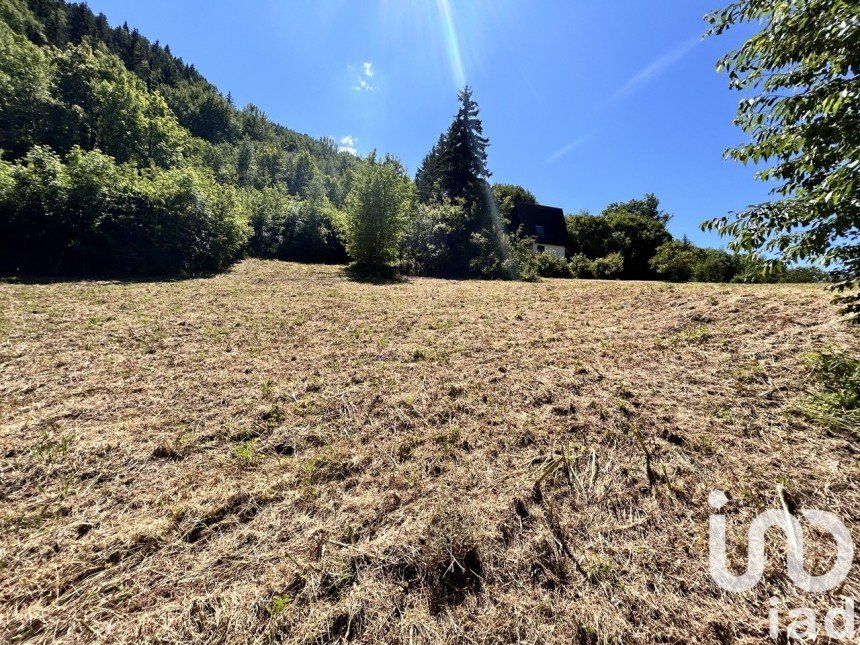 Terrain de 3 058 m² à LES DEUX-ALPES (38860)