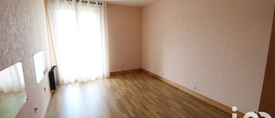 Appartement 4 pièces de 88 m² à Eaubonne (95600)