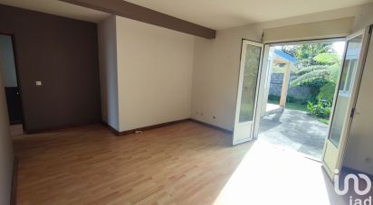 Maison 7 pièces de 150 m² à LA PLAINE-DES-CAFRES (97418)