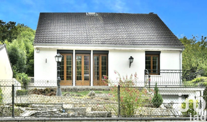 Traditional house 5 rooms of 80 m² in Séry-Magneval (60800)